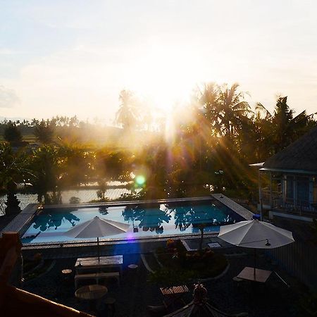 Barn N Bunk Hotel Gianyar  Exterior photo