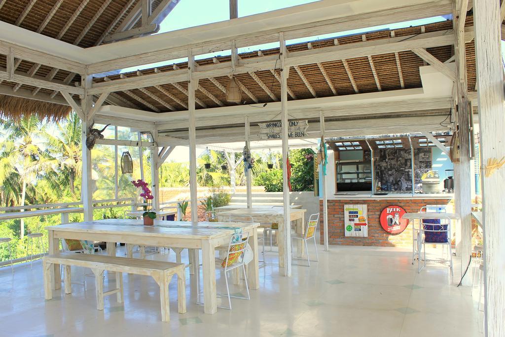 Barn N Bunk Hotel Gianyar  Exterior photo